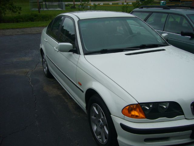 BMW 3 series 2001 photo 1