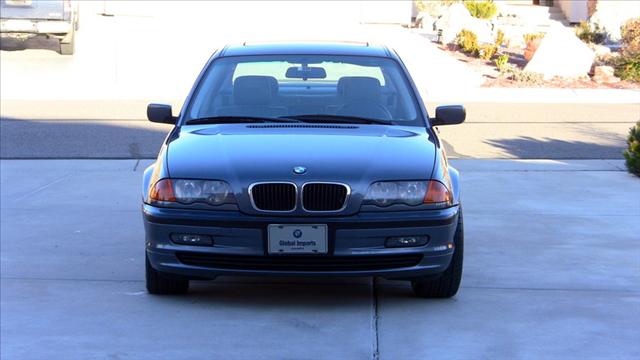 BMW 3 series 2001 photo 1
