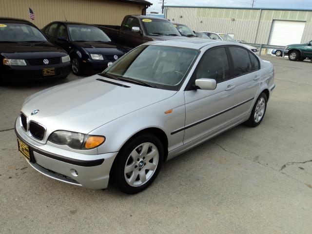 BMW 3 series 2002 photo 2