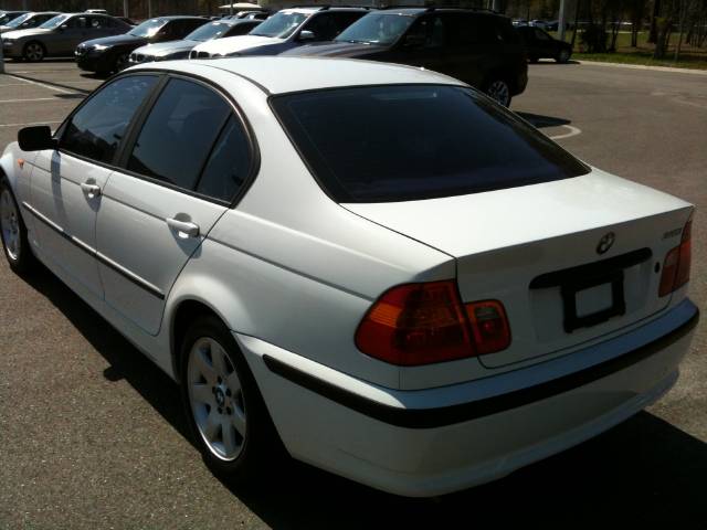 BMW 3 series 2002 photo 2
