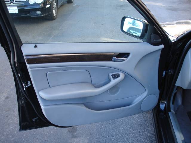 BMW 3 series 2002 photo 4