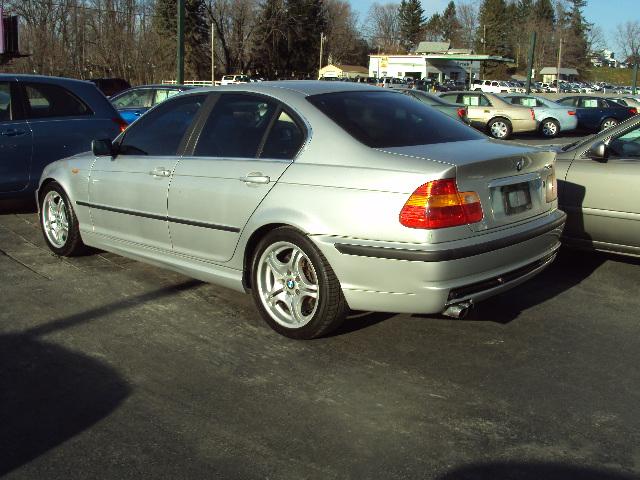 BMW 3 series 2002 photo 2