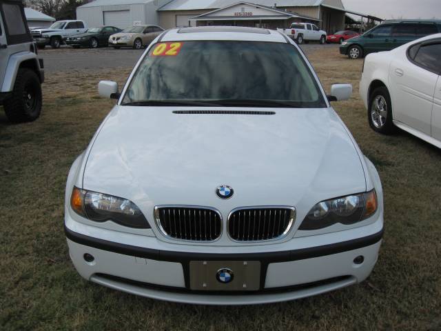 BMW 3 series 2002 photo 2