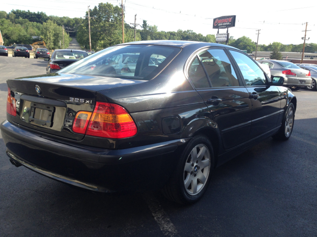 BMW 3 series 323i 4dr Sdn Sedan Sedan