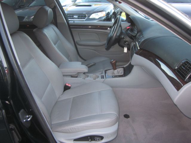 BMW 3 series 2002 photo 2