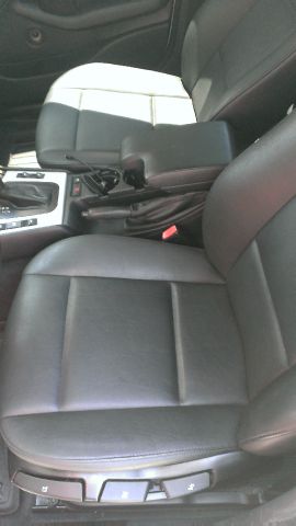 BMW 3 series 2003 photo 3