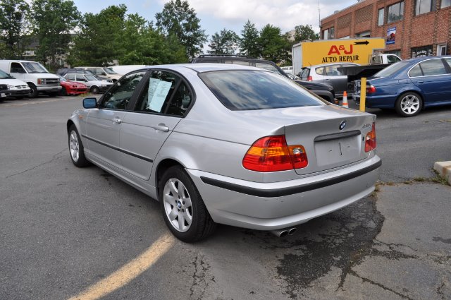 BMW 3 series 2003 photo 3