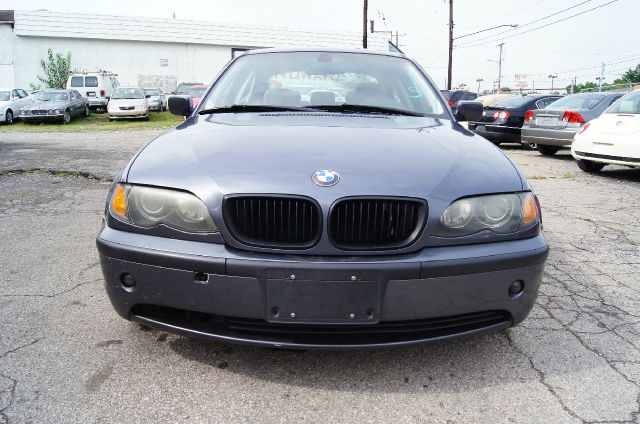 BMW 3 series 2003 photo 3