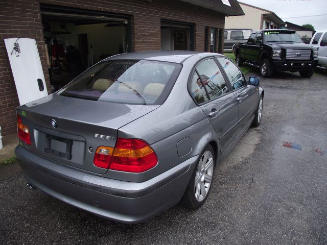 BMW 3 series STX XL XLT FX2 Lariat Sedan