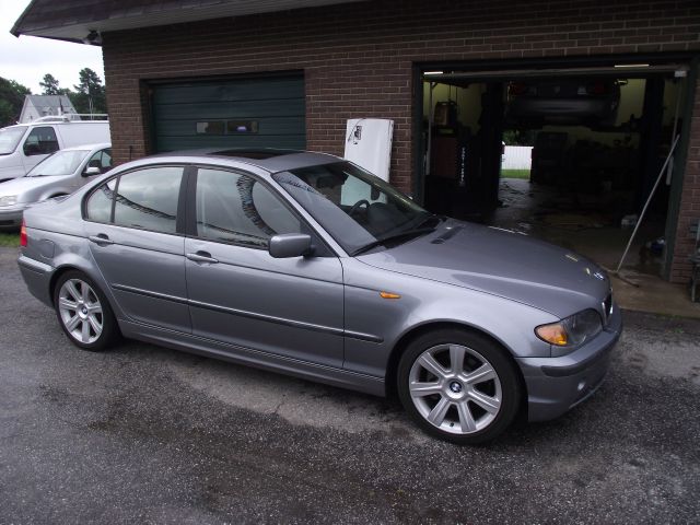 BMW 3 series 2003 photo 3