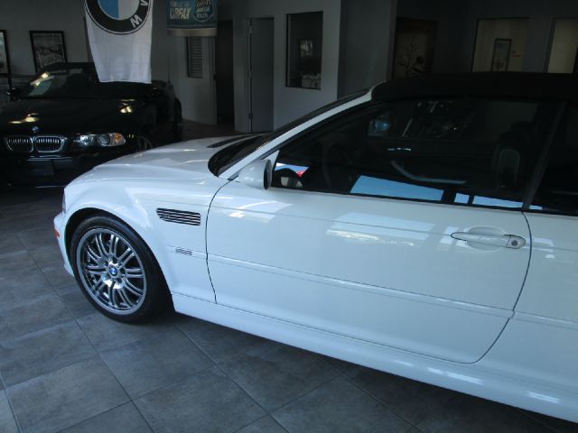 BMW 3 series 2003 photo 2