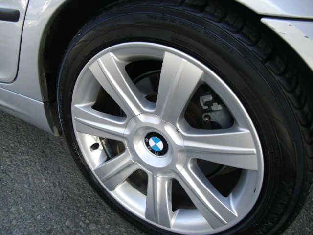 BMW 3 series 2003 photo 3