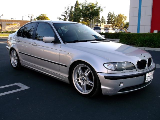 BMW 3 series 2003 photo 1