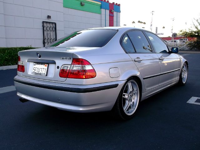 BMW 3 series 2003 photo 4