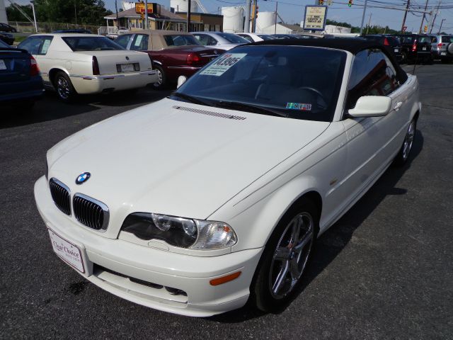 BMW 3 series 2003 photo 2