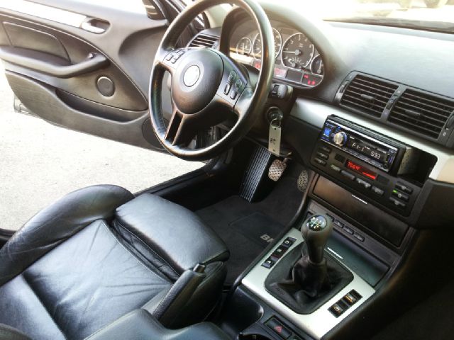 BMW 3 series 2003 photo 2