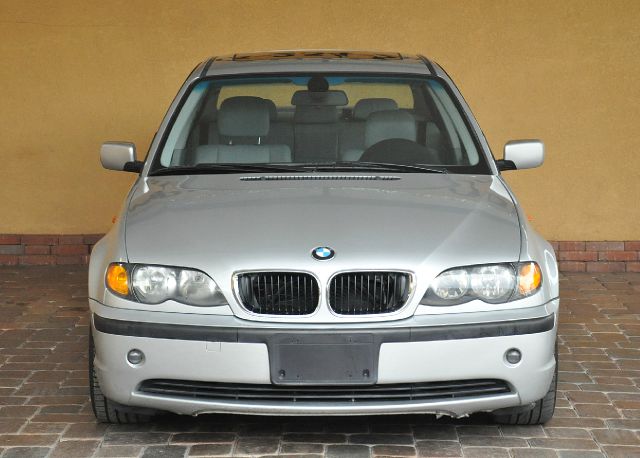 BMW 3 series 2003 photo 1