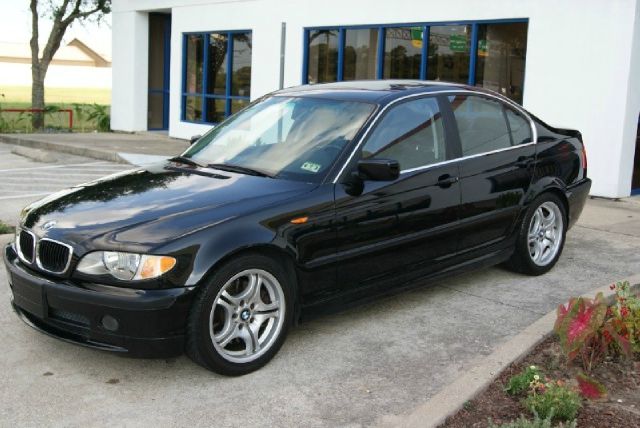 BMW 3 series 2003 photo 2