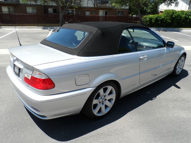 BMW 3 series Chief Convertible