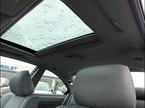 BMW 3 series 2003 photo 2