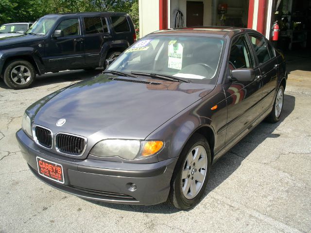 BMW 3 series 2003 photo 2