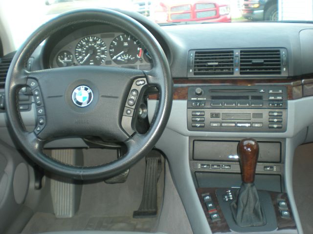 BMW 3 series 2003 photo 10