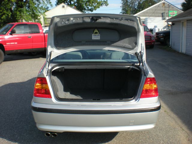 BMW 3 series 2003 photo 11