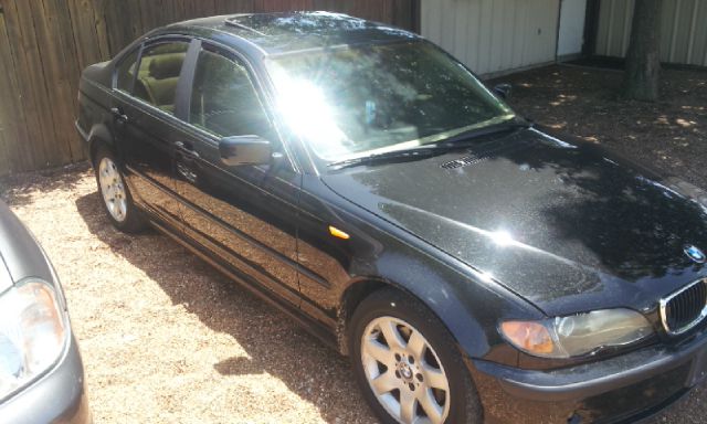 BMW 3 series 2003 photo 2