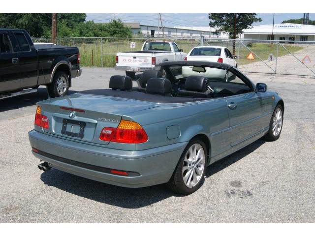 BMW 3 series 2004 photo 2