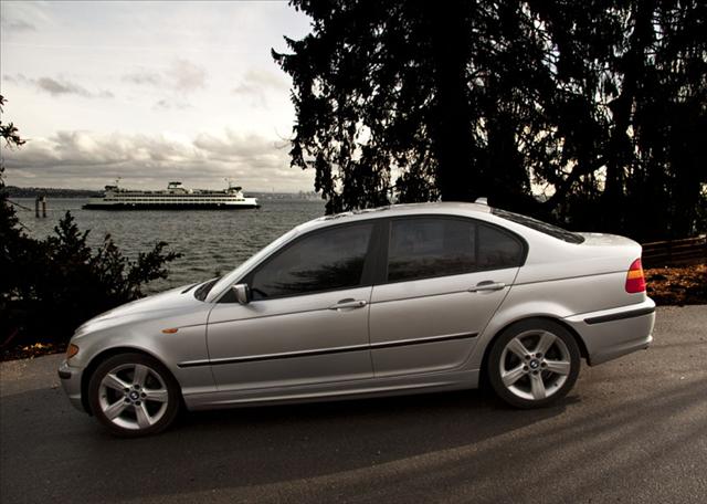 BMW 3 series 2004 photo 2