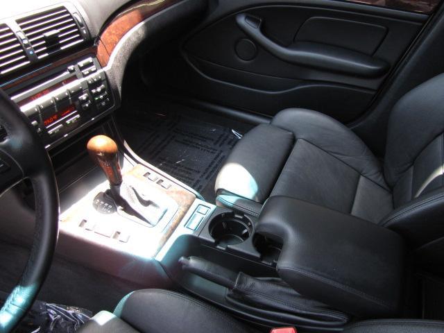 BMW 3 series 2004 photo 25