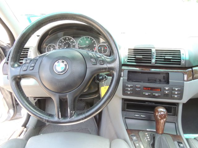 BMW 3 series 2004 photo 3