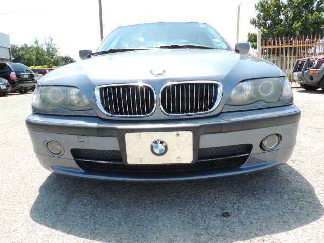 BMW 3 series 2004 photo 4