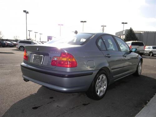 BMW 3 series 2004 photo 4