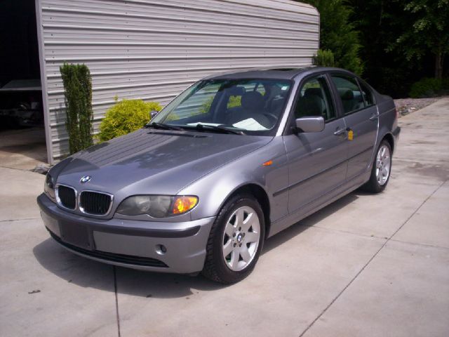 BMW 3 series 2004 photo 4