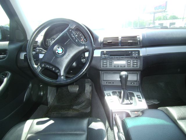 BMW 3 series 2004 photo 3