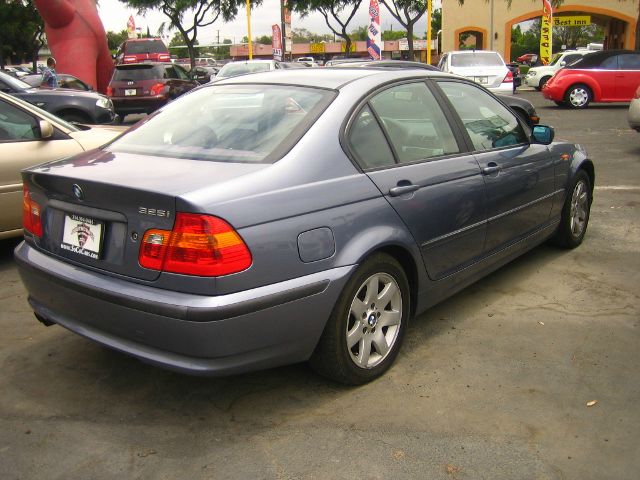 BMW 3 series 2004 photo 2