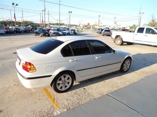BMW 3 series 2004 photo 3