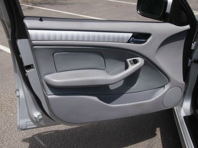 BMW 3 series STX XL XLT FX2 Lariat Sedan