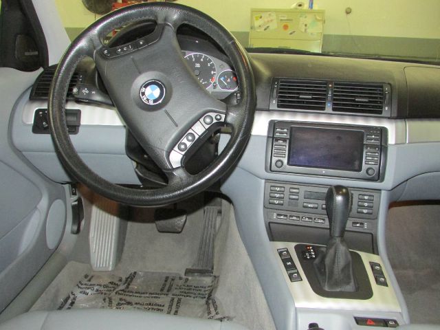 BMW 3 series 2004 photo 4