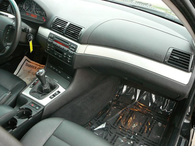 BMW 3 series 2004 photo 1