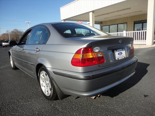 BMW 3 series 2005 photo 2