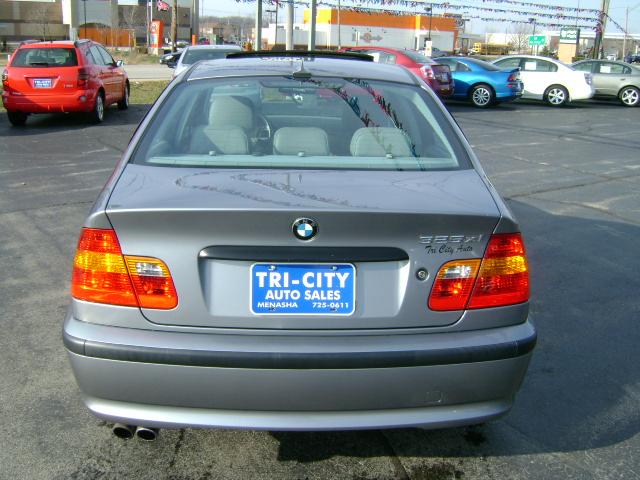 BMW 3 series 2005 photo 3