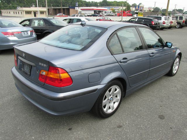 BMW 3 series STX XL XLT FX2 Lariat Sedan