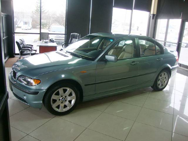 BMW 3 series 2005 photo 1