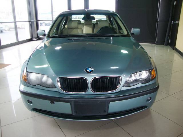 BMW 3 series 2005 photo 2
