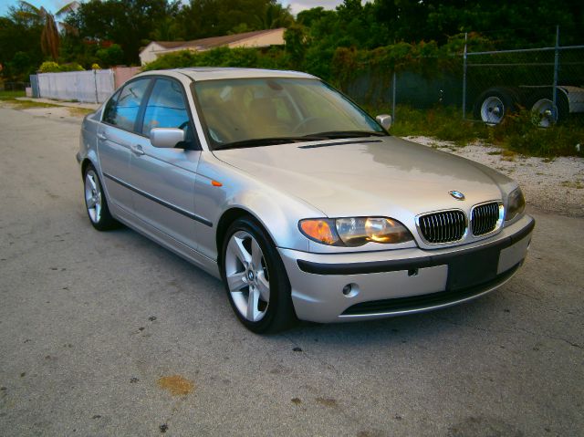 BMW 3 series 2005 photo 2