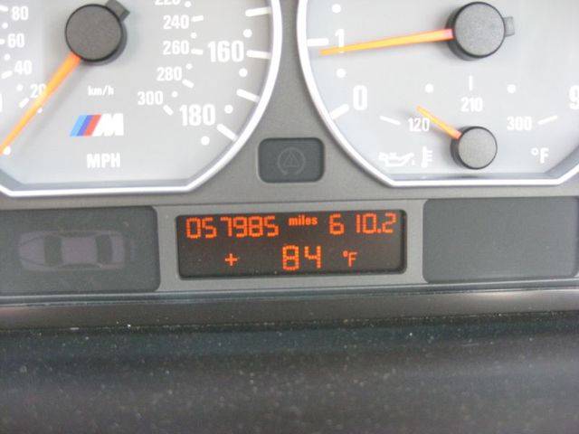 BMW 3 series 2005 photo 2