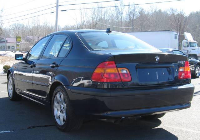 BMW 3 series 2005 photo 1