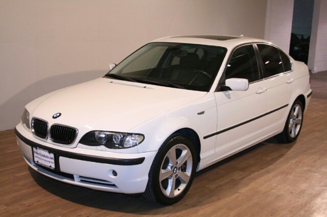 BMW 3 series 2005 photo 2